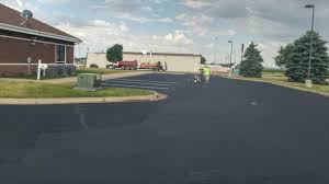 Best Driveway Snow Removal Preparation in Hebron, IL